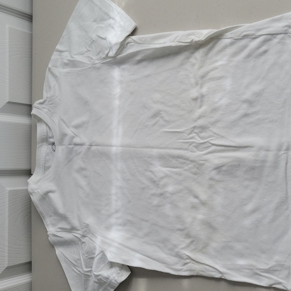 Hanes white tee lot - Picture 4 of 5